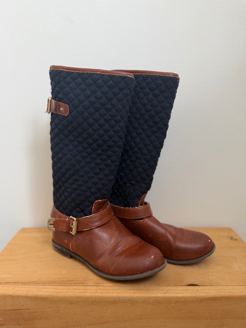 Tommy Hilfiger Andrea Quilted Equestrian Boots (Size 2)